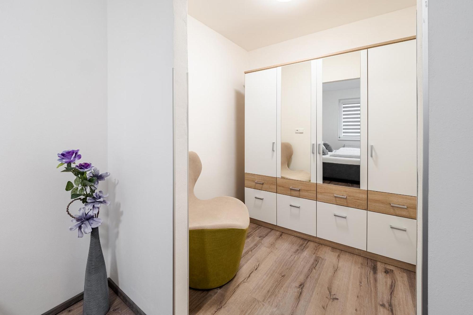 Private Luxury Apartments - Apartman G3 Фримбурк Экстерьер фото