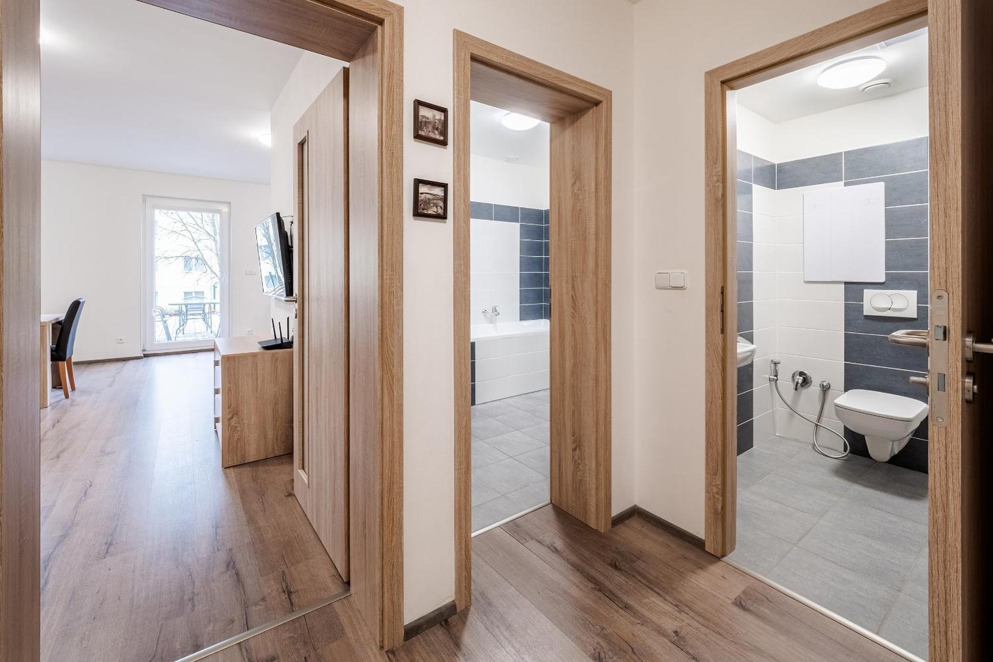 Private Luxury Apartments - Apartman G3 Фримбурк Экстерьер фото