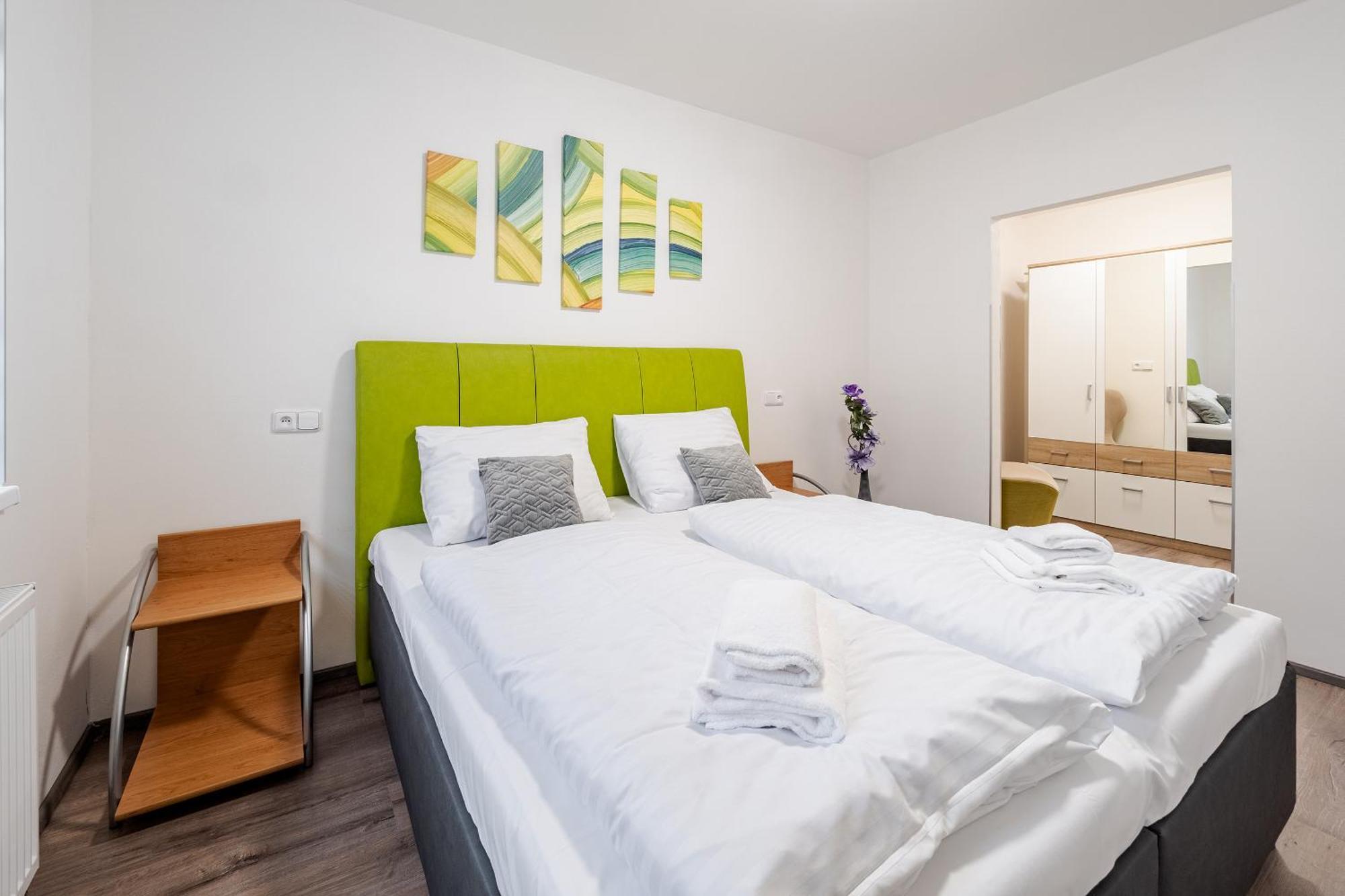 Private Luxury Apartments - Apartman G3 Фримбурк Экстерьер фото